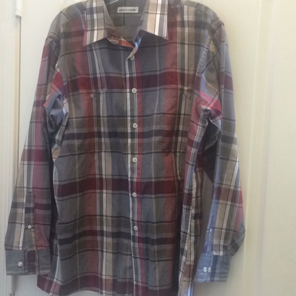 FINAL MARKDOWN MEN’S Pierre Cardin shirt large